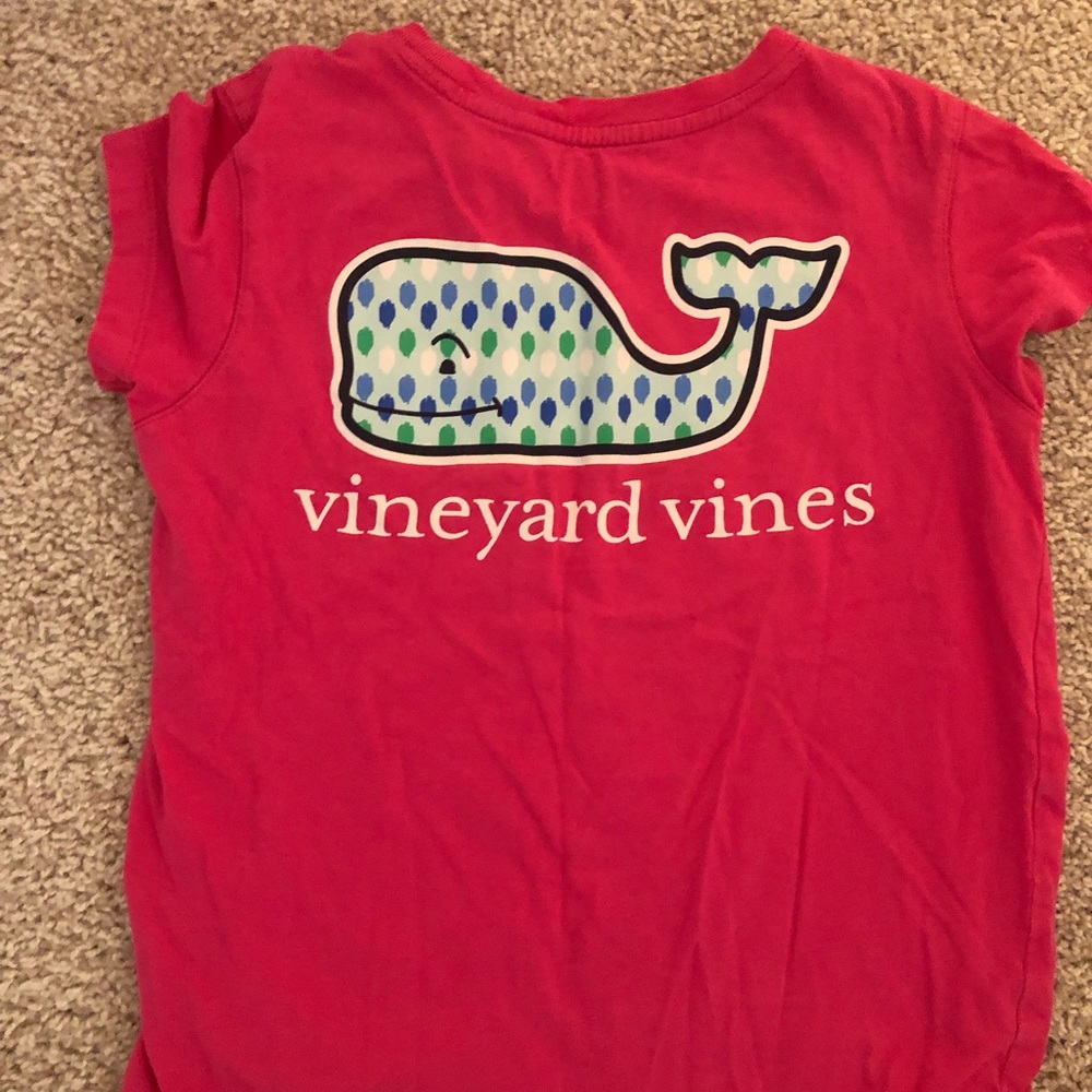 Girls Vineyard Vines t-shirt